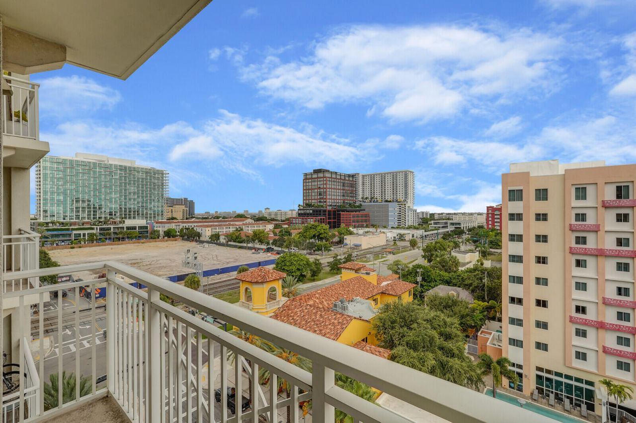 480 Hibiscus Street, Unit 803, West Palm Beach, FL 33401 Photo