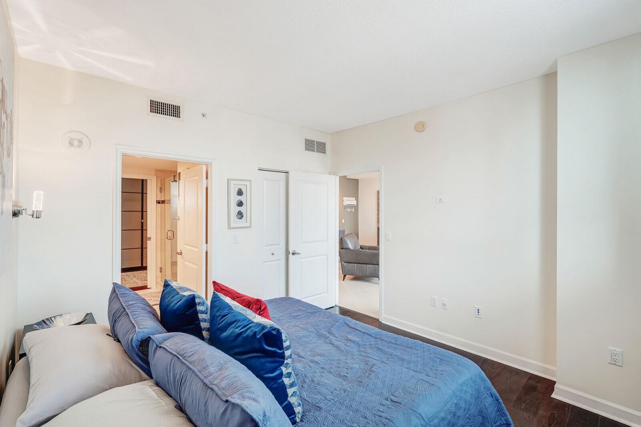 480 Hibiscus Street, Unit 803, West Palm Beach, FL 33401 Photo