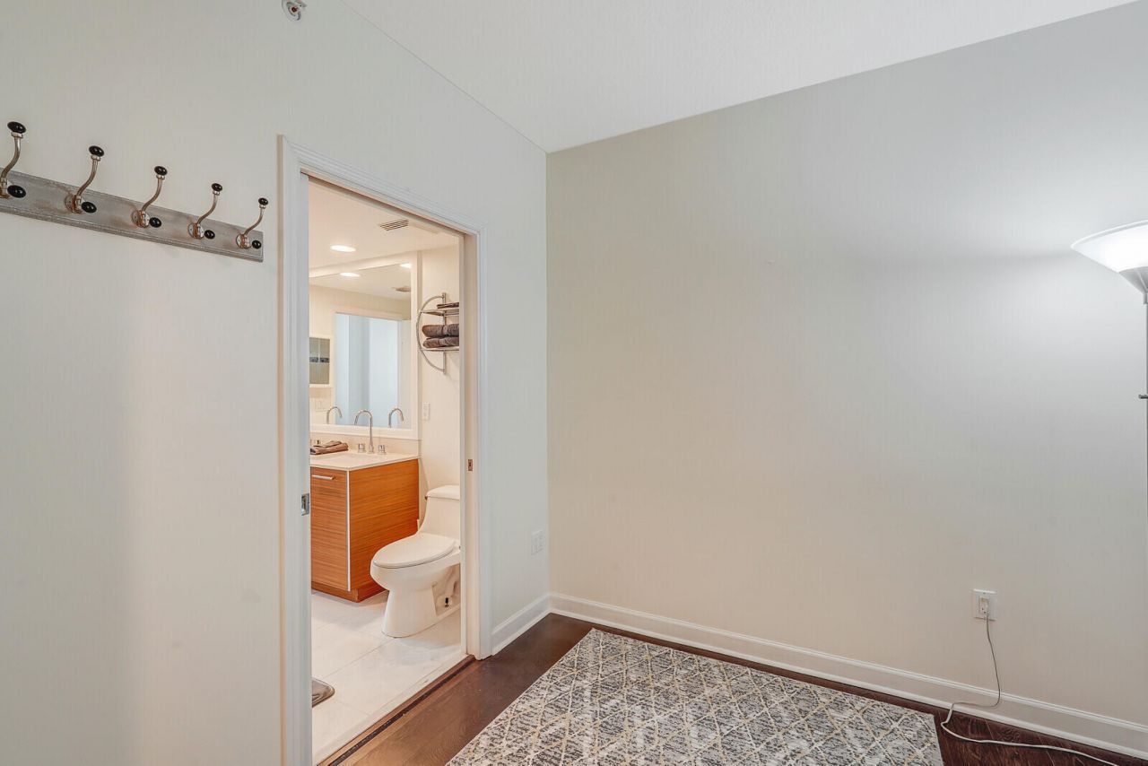 480 Hibiscus Street, Unit 803, West Palm Beach, FL 33401 Photo