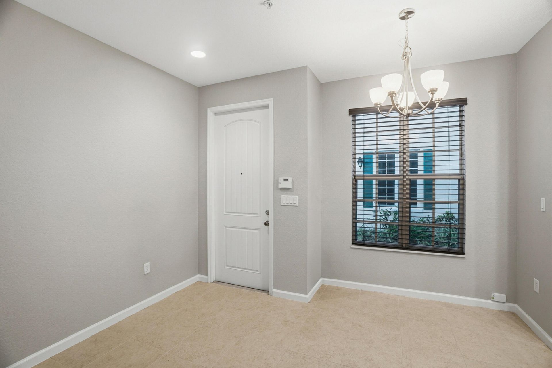 704 SW 2nd Way, Pompano Beach, FL 33060 Photo