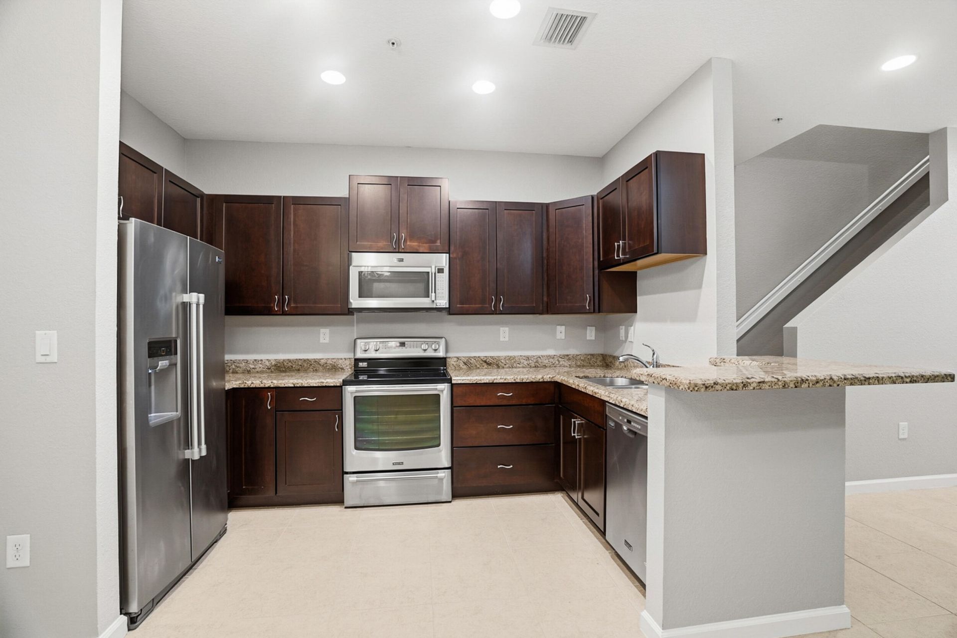 704 SW 2nd Way, Pompano Beach, FL 33060 Photo