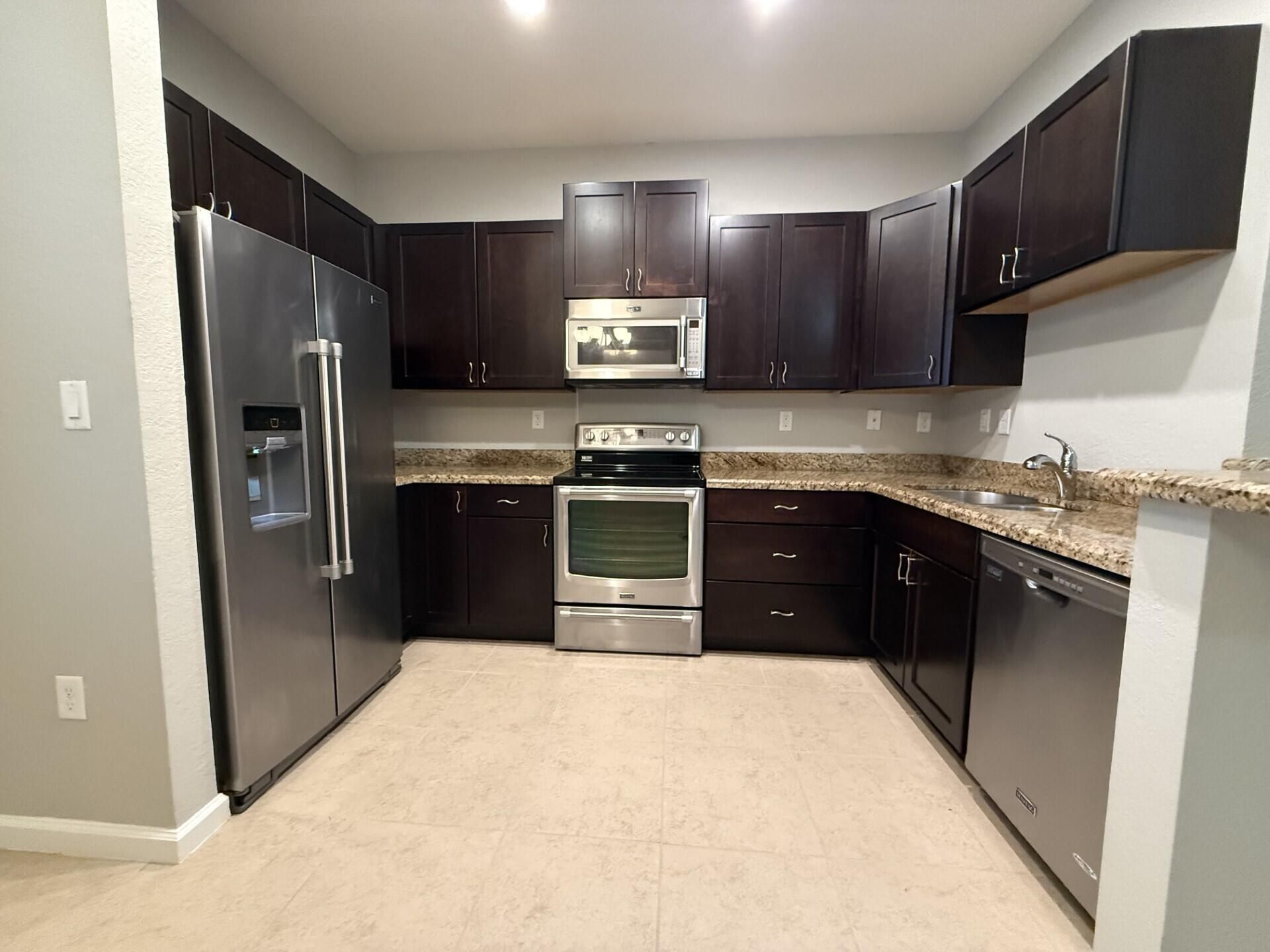 704 SW 2nd Way, Pompano Beach, FL 33060 Photo