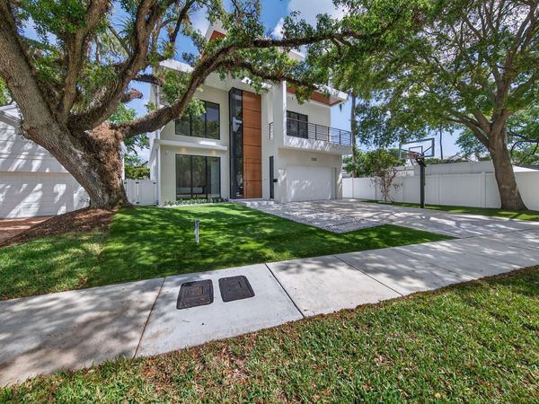 1205 SE 5th Court, Fort Lauderdale, FL 33301