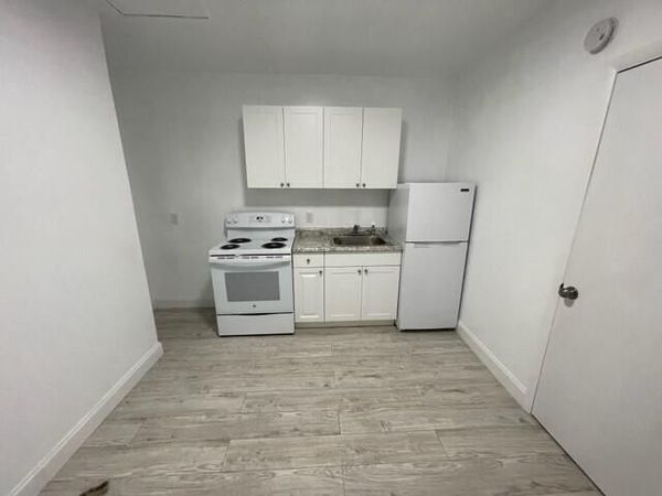 3890 Lakewood Road, Unit 1, Palm Springs, FL 33461