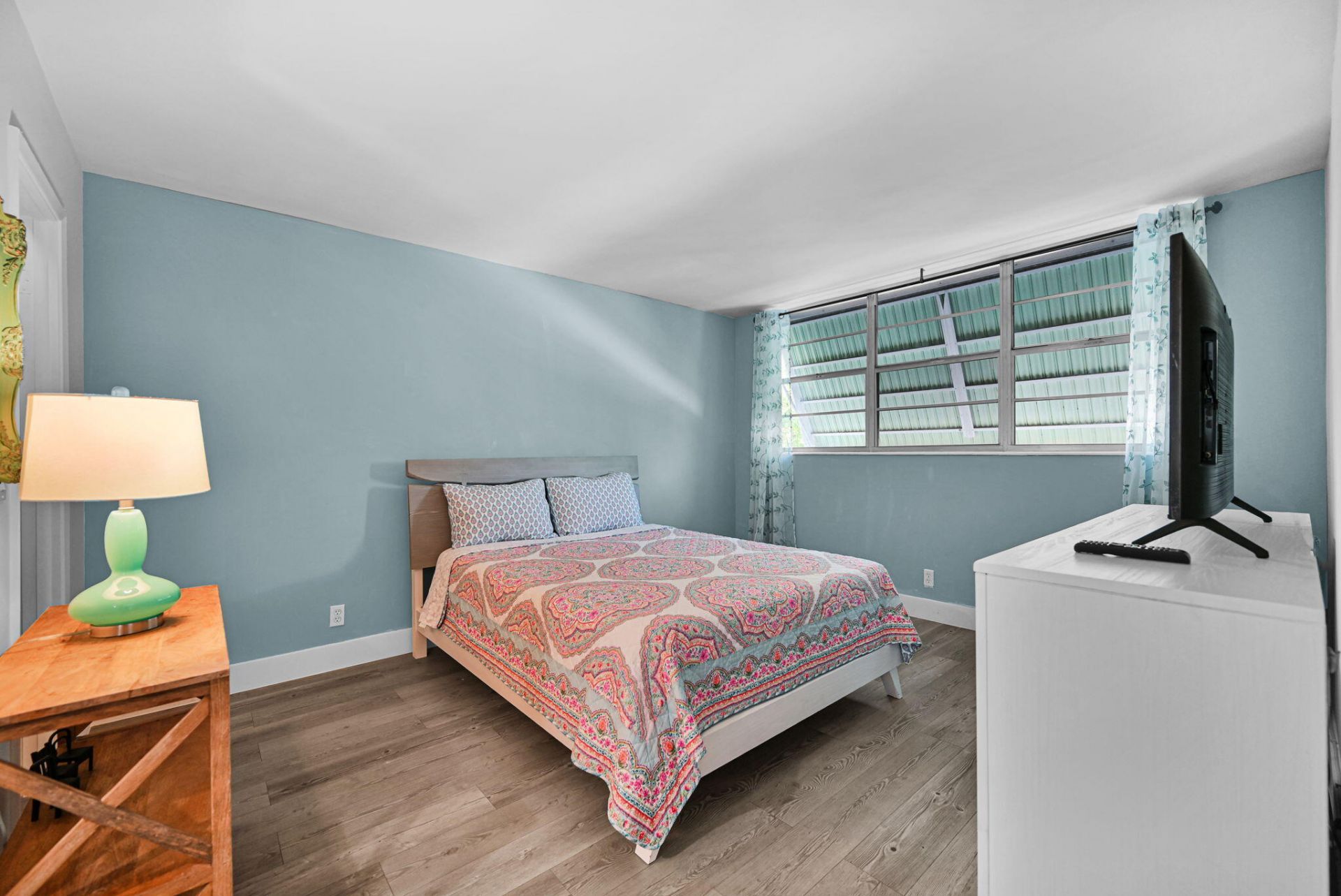 400 SE 10th Street, Unit 303, Deerfield Beach, FL 33441 Photo