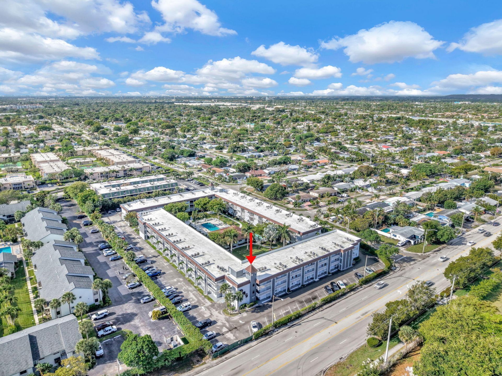 400 SE 10th Street, Unit 303, Deerfield Beach, FL 33441 Photo