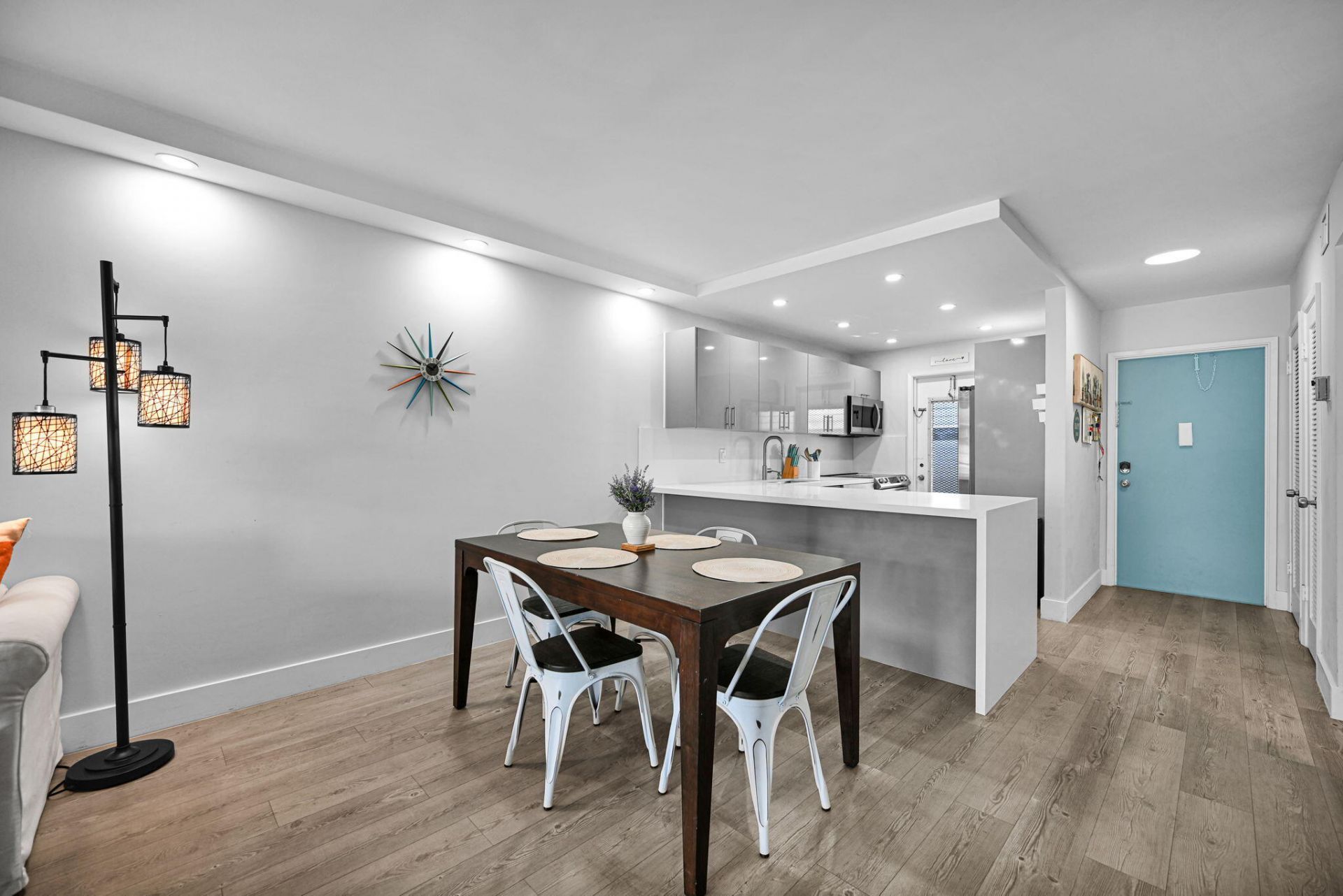 400 SE 10th Street, Unit 303, Deerfield Beach, FL 33441 Photo