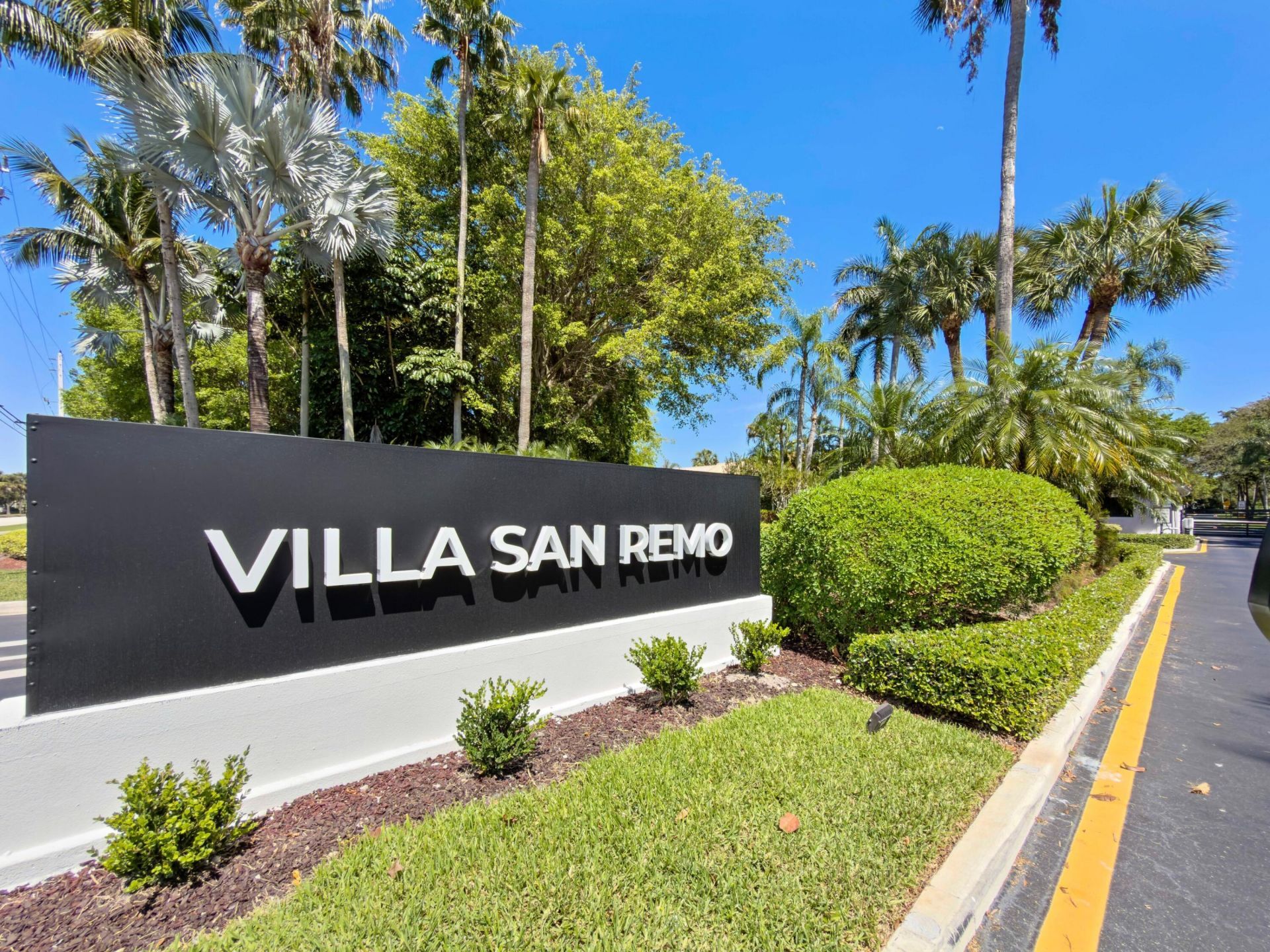 8550 Via Romana, Unit 1, Boca Raton, FL 33496 Photo