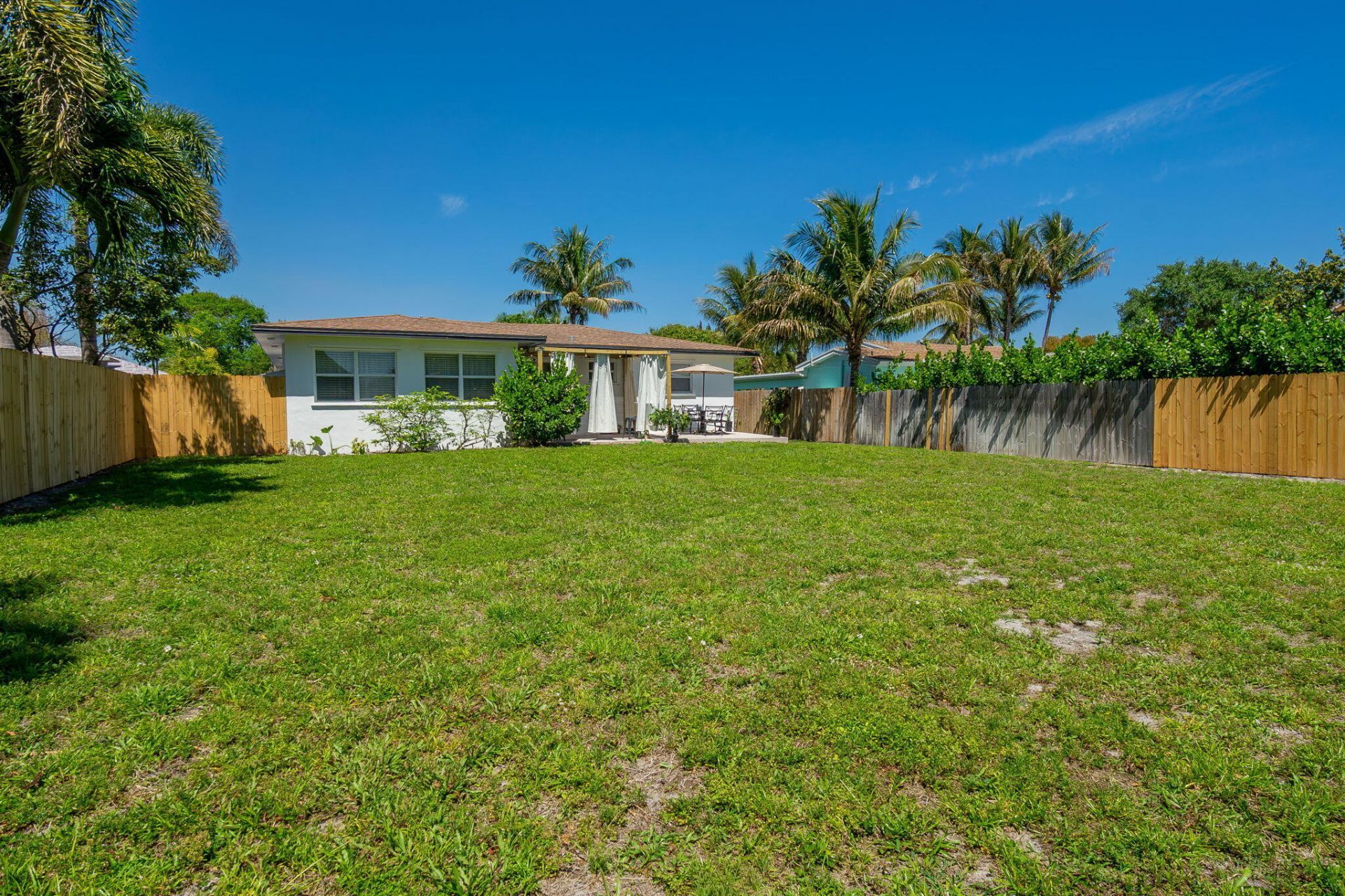 246 NE 14th Street, Delray Beach, FL 33444 Photo