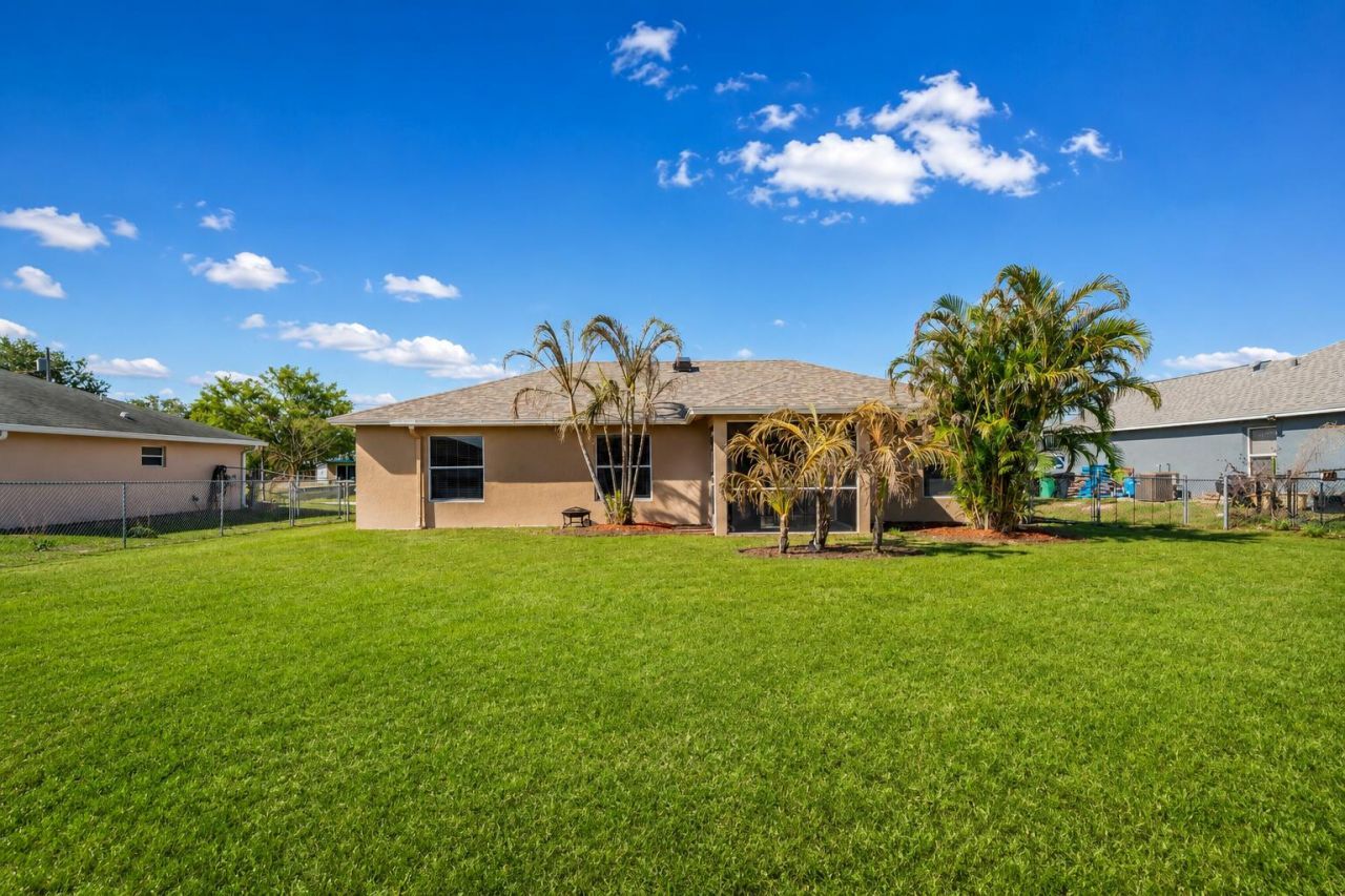 400 SW Ridgecrest Drive, Port Saint Lucie, FL 34953 Photo