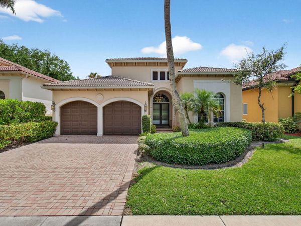 17728 Villa Club Way, Boca Raton, FL 33496