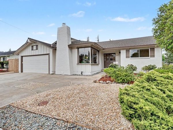 20025 Cedar Tree Lane, Cupertino, CA 95014