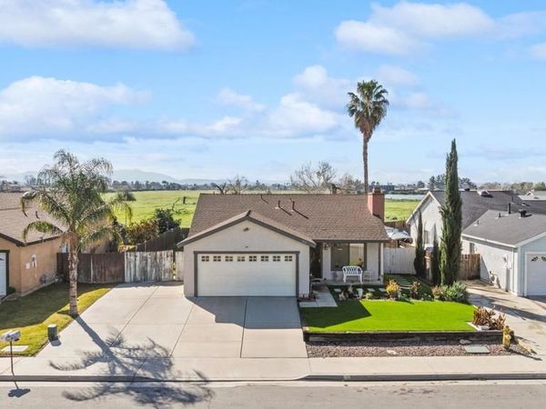 312 Blue Ridge Lane, San Jacinto, CA 92583