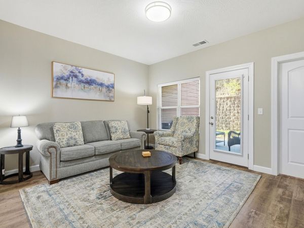 3003 North Vineyards Terrace, Unit 2, Branson, MO 65616