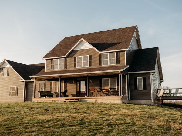 10292 Mill Road , Bucyrus, MO 65444