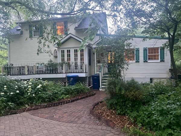 700 Illinois Road , Wilmette, IL 60091