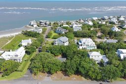 3121 Middle Street photo 4