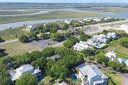 3121 Middle Street photo 4