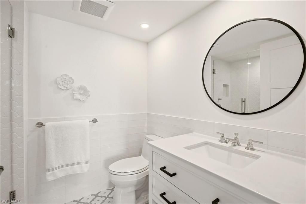 322 Harbour Dr, Unit 302D, Naples, FL 34103 Photo