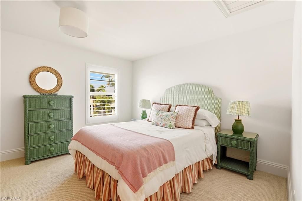 322 Harbour Dr, Unit 302D, Naples, FL 34103 Photo