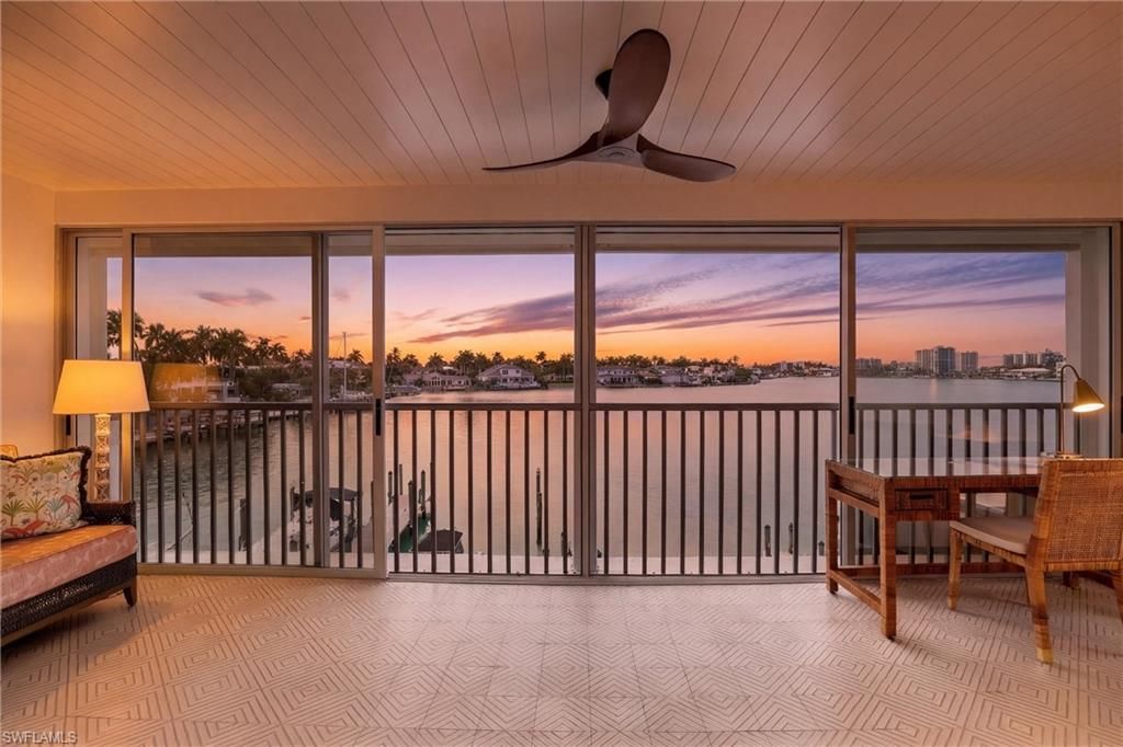 322 Harbour Dr, Unit 302D, Naples, FL 34103 Photo