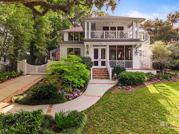 204 N Bayview Street, Fairhope, AL 36532