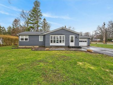 667 Hard Road , Webster, NY 14580