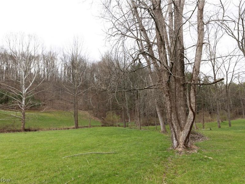 8766 Glenwood Road, Cumberland, OH 43732 Photo 16
