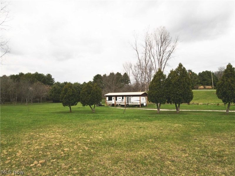 8766 Glenwood Road, Cumberland, OH 43732 Photo 2