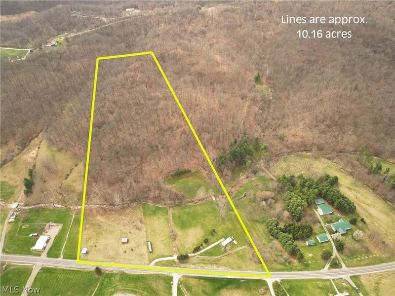 8766 Glenwood Road, Cumberland, OH 43732 Photo 6