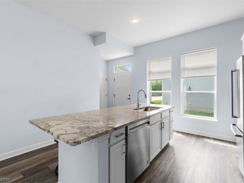 1523 E 122 Street, Cleveland, OH 44106 Photo 9