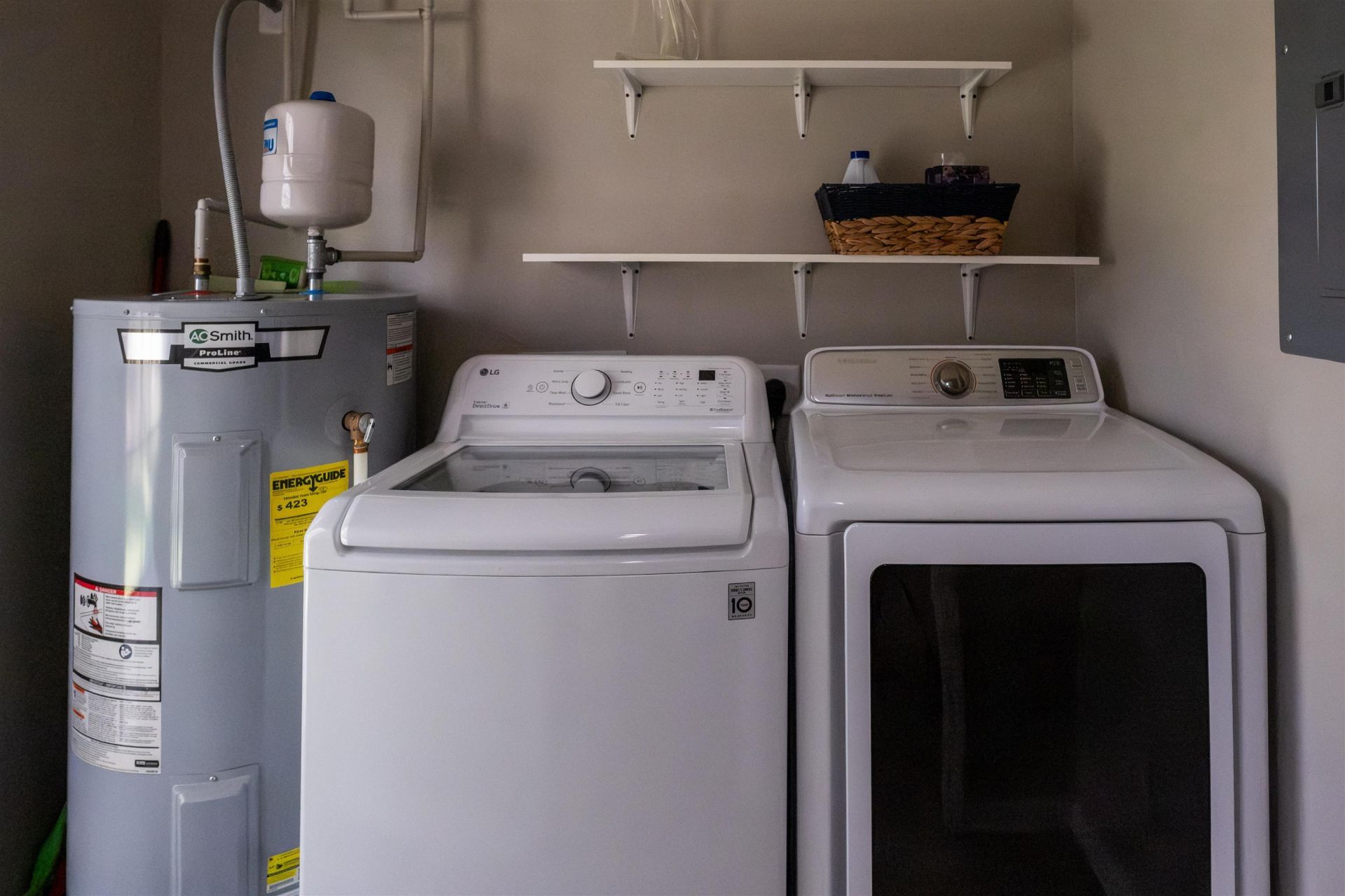 1792 Heirloom Dr. Photo 20