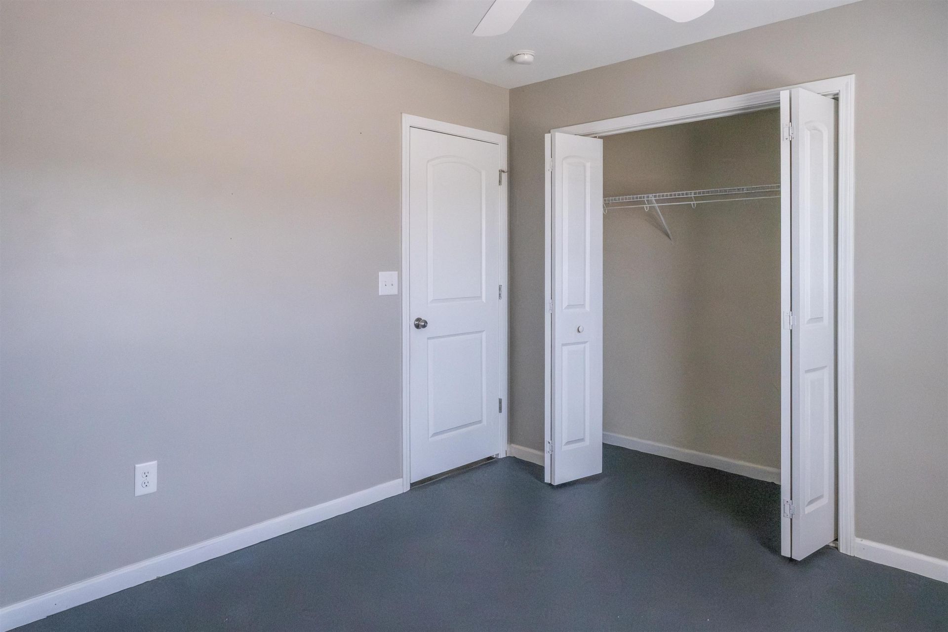 1792 Heirloom Dr. Photo 24