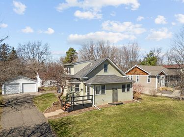 336 18th Avenue N, Hopkins, MN 55343