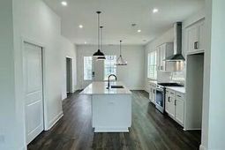 711 Rumbling Leaf Lane photo 4