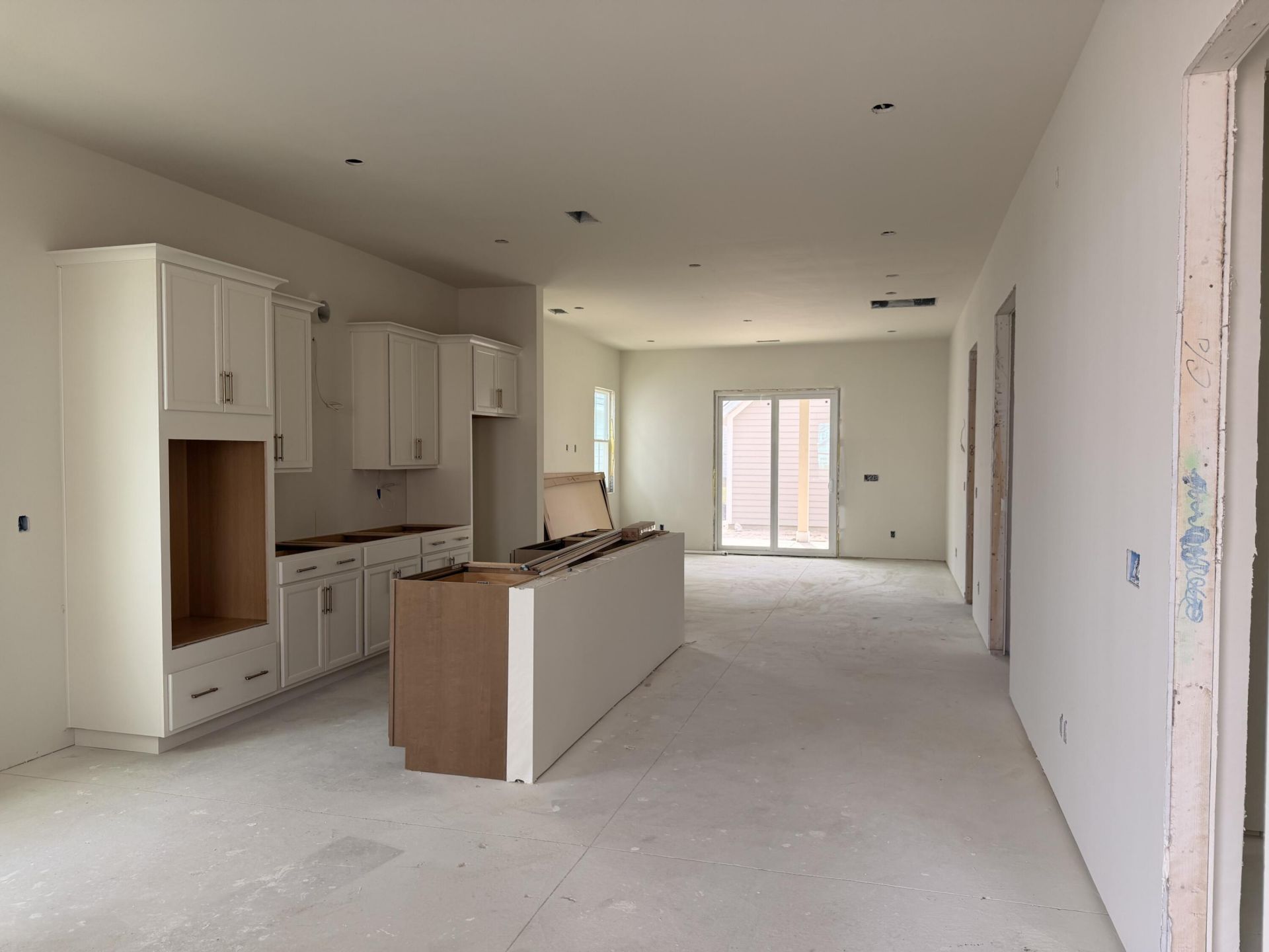 711 Rumbling Leaf Lane Photo 5