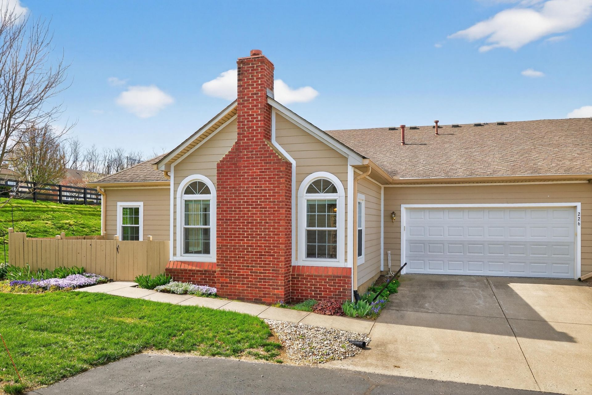 226 Churchill Crossing Drive, Nicholasville, KY 40356