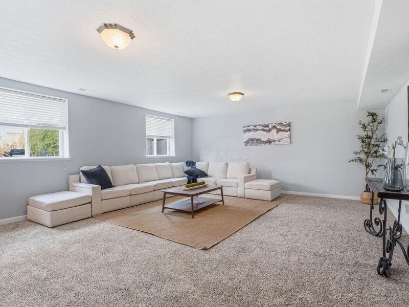 250 Durand Street , Pickerington, OH 43147 Photo 47