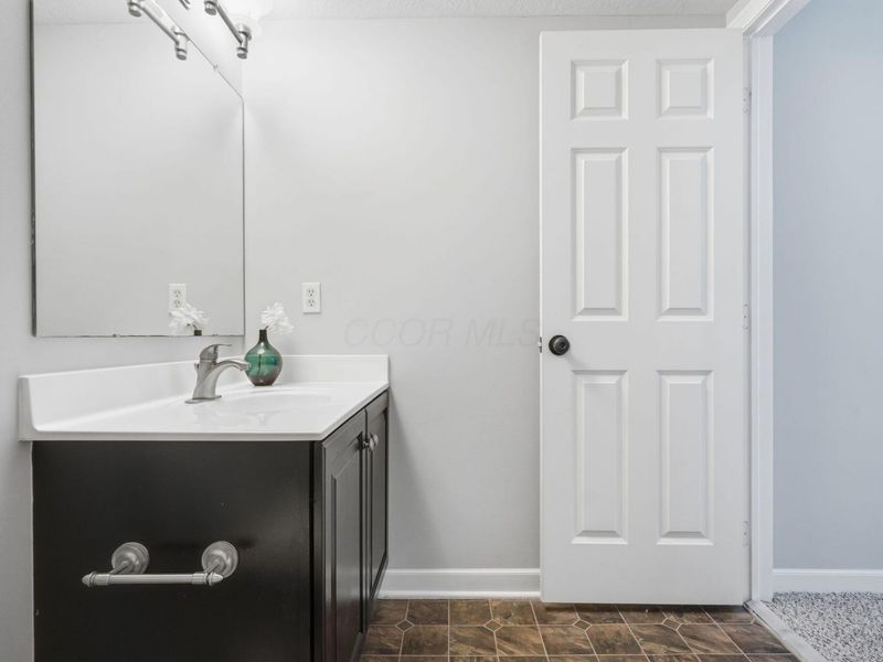 250 Durand Street , Pickerington, OH 43147 Photo 52