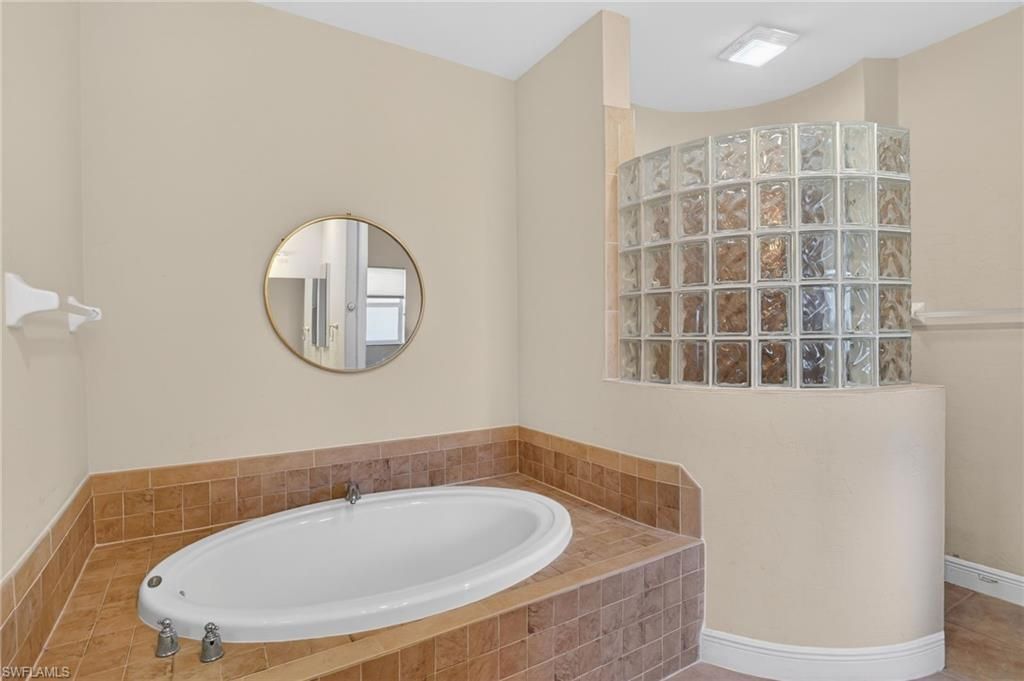 1414 NE 2nd Ter, Cape Coral, FL 33909 Photo