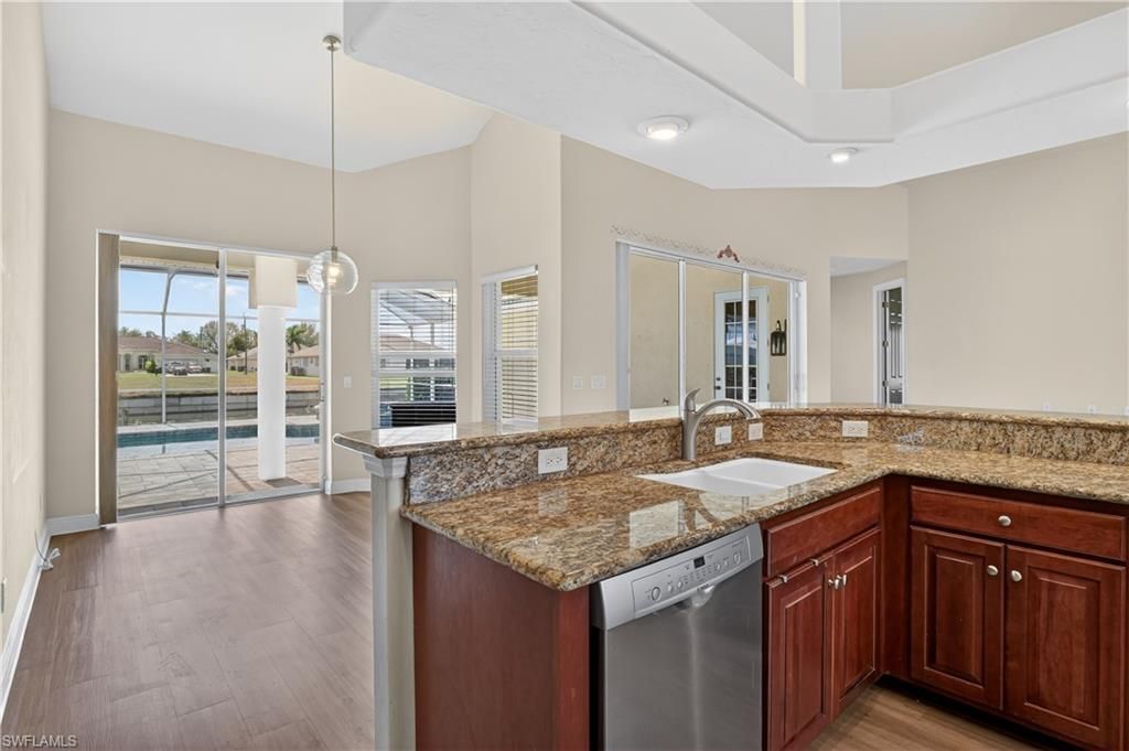 1414 NE 2nd Ter, Cape Coral, FL 33909 Photo