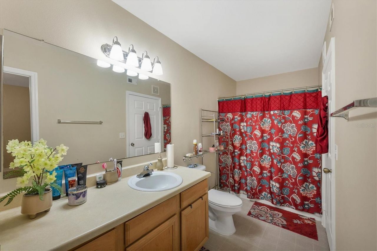 1015 Villagio Circle , Unit 202, Sarasota, FL 34237 Photo