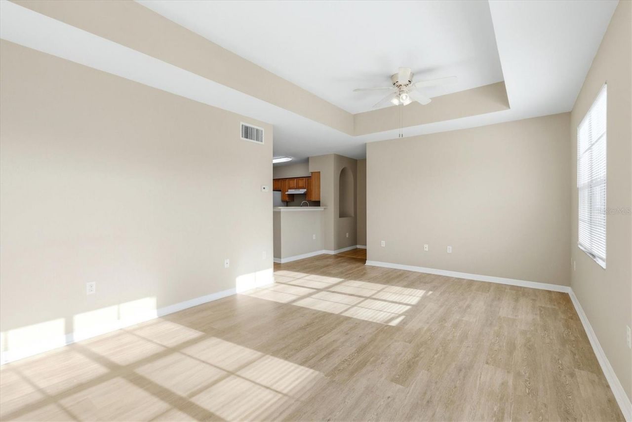 1015 Villagio Circle, Unit 202, Sarasota, FL 34237 Photo