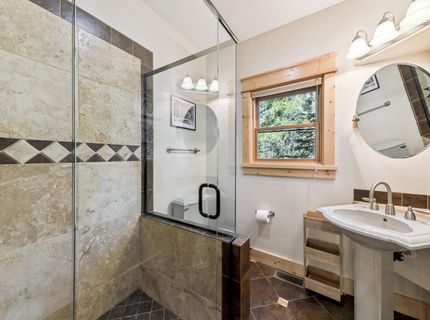 11749 Baden Road, Truckee, CA 96161 Photo