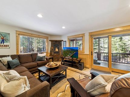 11749 Baden Road, Truckee, CA 96161 Photo