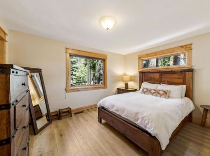 11749 Baden Road, Truckee, CA 96161 Photo