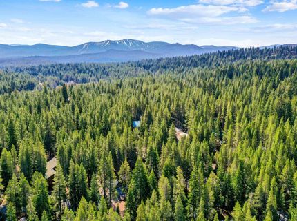 11749 Baden Road, Truckee, CA 96161 Photo