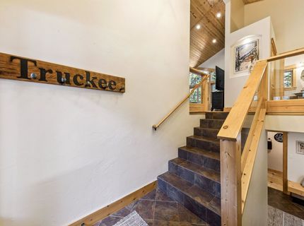 11749 Baden Road, Truckee, CA 96161 Photo