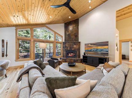 11749 Baden Road, Truckee, CA 96161 Photo