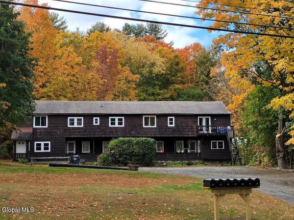 827 U.S. Route 9, Unit 6, Schroon Lake, NY 12870